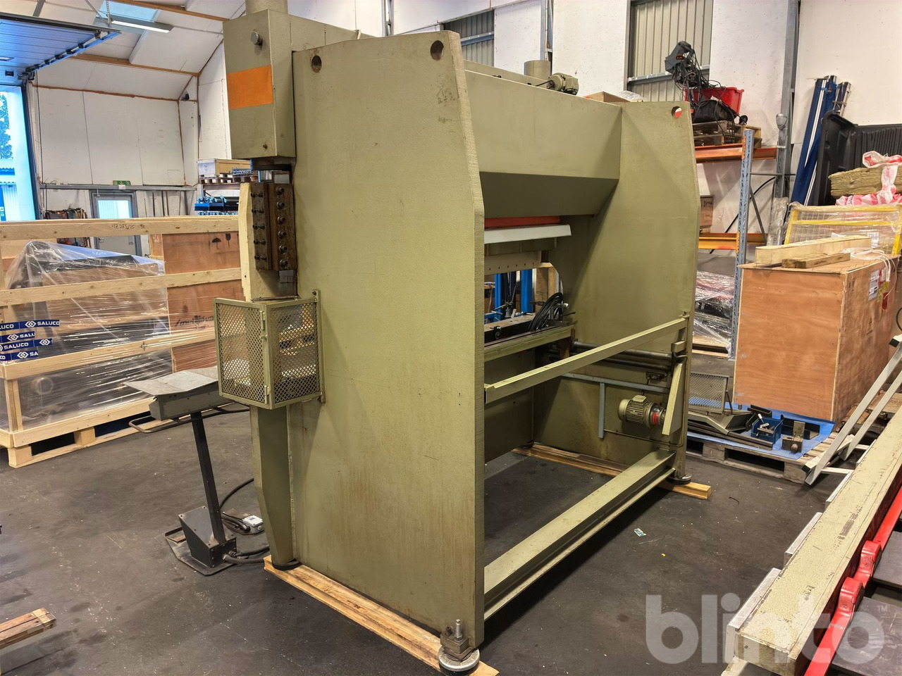 Donewelll - Maszyna do obróbki metalu: zdjęcie 4 Donewelll - Maszyna do obróbki metalu: zdjęcie 4