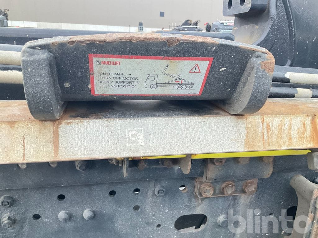 Ciężarówka hakowiec MAN TGX 26.500 6X2-4 BL: zdjęcie 24 Ciężarówka hakowiec MAN TGX 26.500 6X2-4 BL: zdjęcie 24