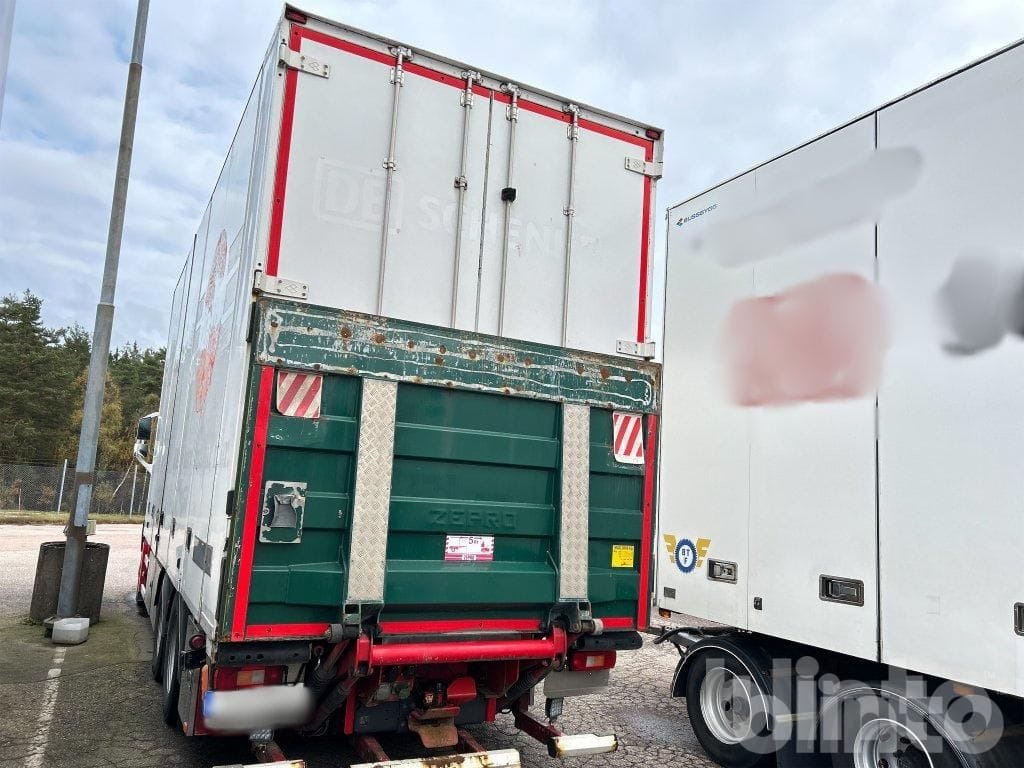 Skåpbil Volvo FH Bussbyggskåp med kylaggregat - Samochód ciężarowy chłodnia: zdjęcie 2 Skåpbil Volvo FH Bussbyggskåp med kylaggregat - Samochód ciężarowy chłodnia: zdjęcie 2