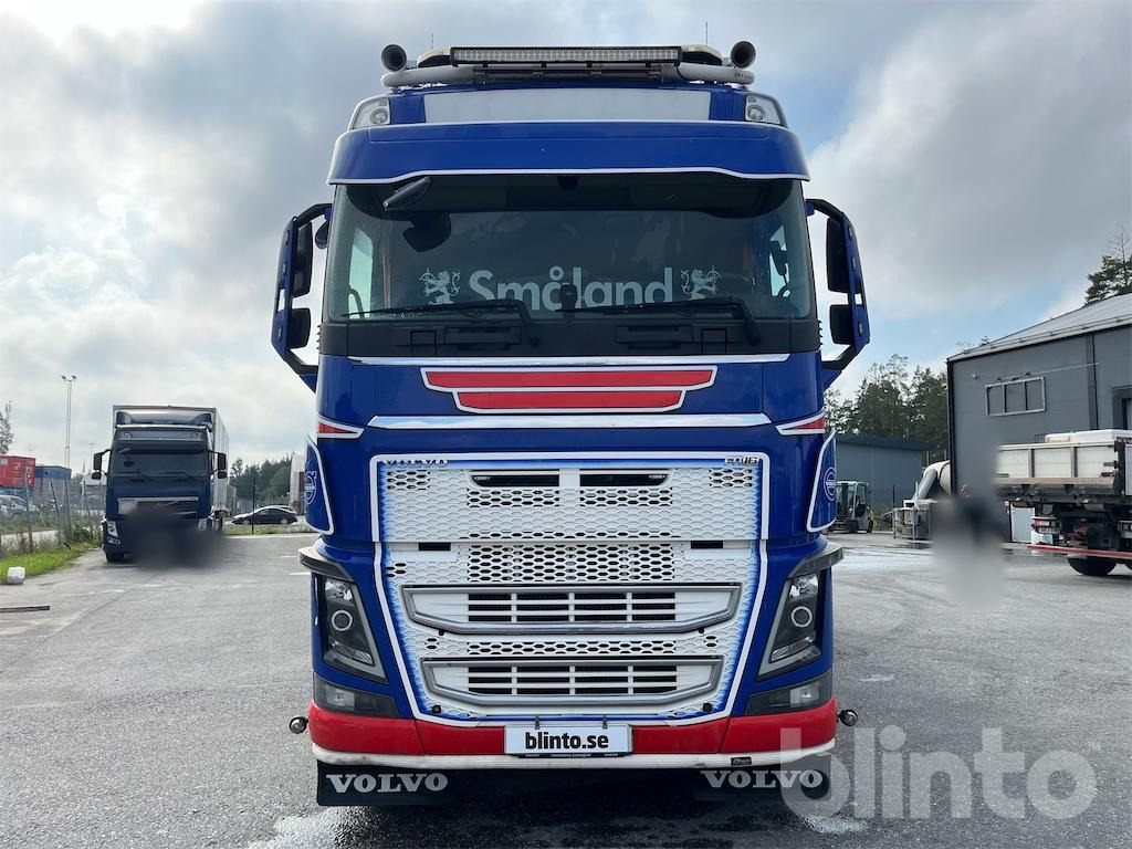 VOLVO FH 16 650 med fällbara sidor samt 4 hydrauliska utskjut - Samochód ciężarowy skrzyniowy/ Platforma, Samochod ciężarowy z HDS: zdjęcie 2 VOLVO FH 16 650 med fällbara sidor samt 4 hydrauliska utskjut - Samochód ciężarowy skrzyniowy/ Platforma, Samochod ciężarowy z HDS: zdjęcie 2