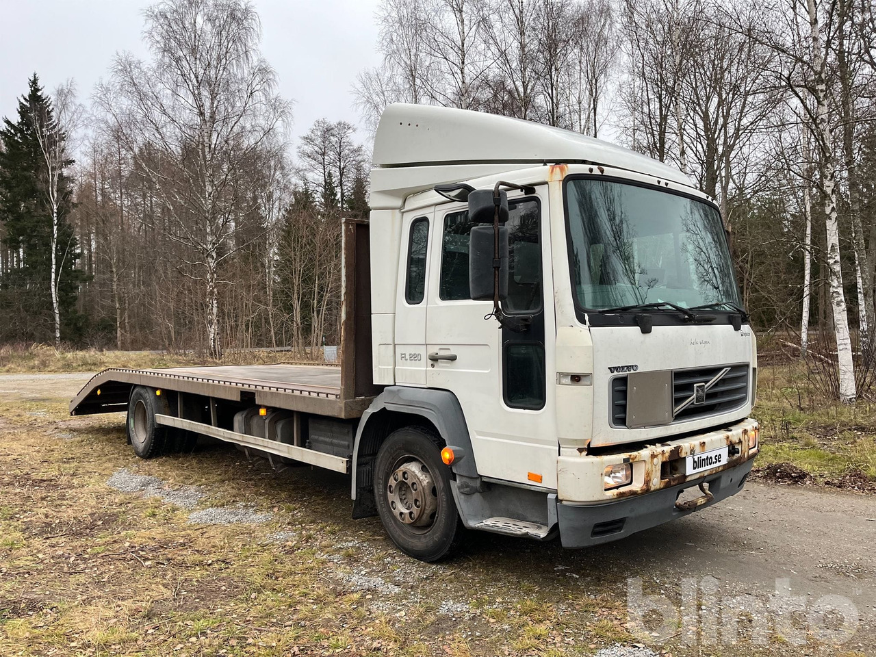 VOLVO FL6 H - Ciężarówka do przewozu samochodów: zdjęcie 3 VOLVO FL6 H - Ciężarówka do przewozu samochodów: zdjęcie 3