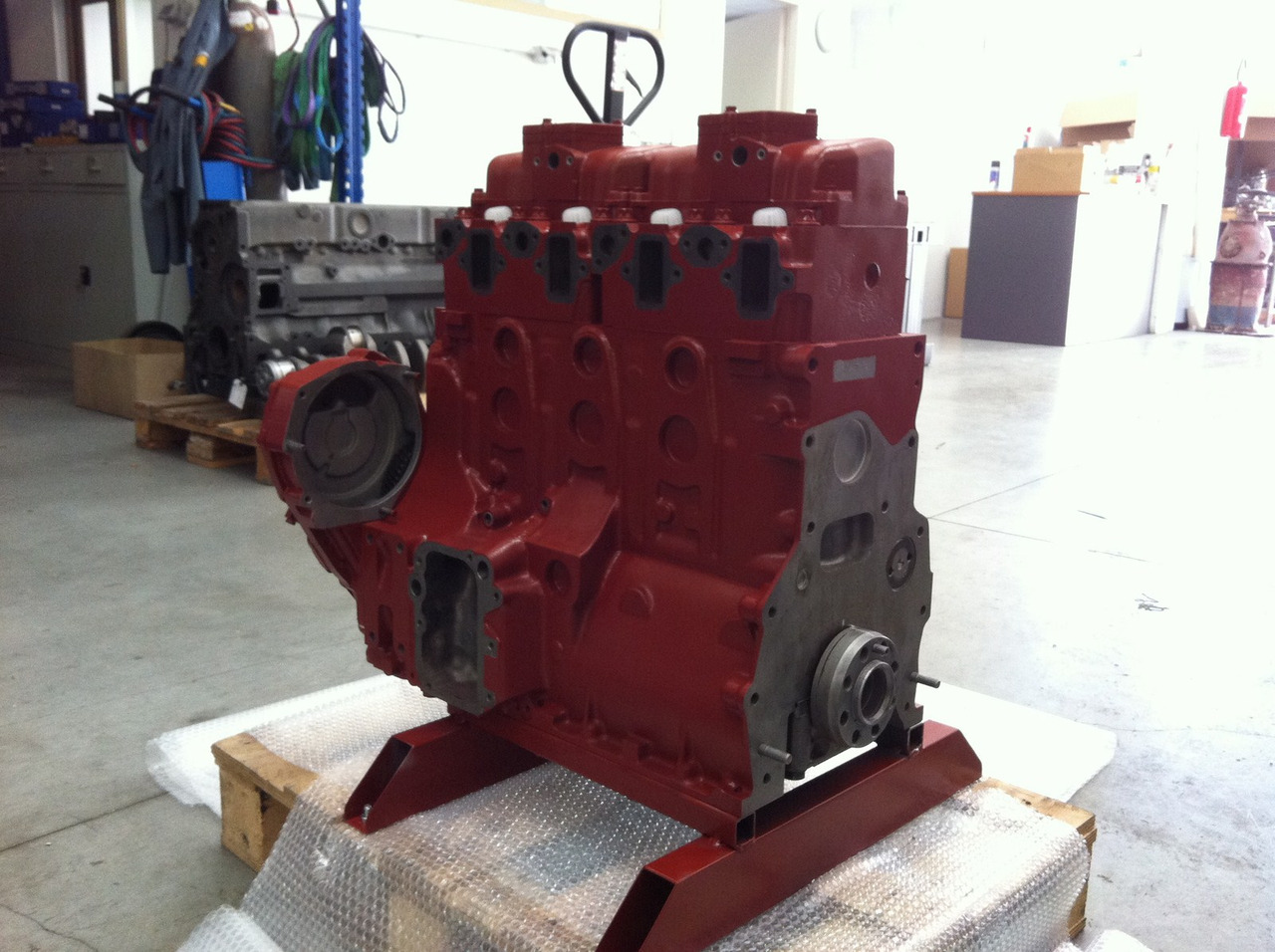 MOTORE MAN D0824LOH02 - 114KW / 155CV - EURO 1 - Silnik: zdjęcie 3 MOTORE MAN D0824LOH02 - 114KW / 155CV - EURO 1 - Silnik: zdjęcie 3