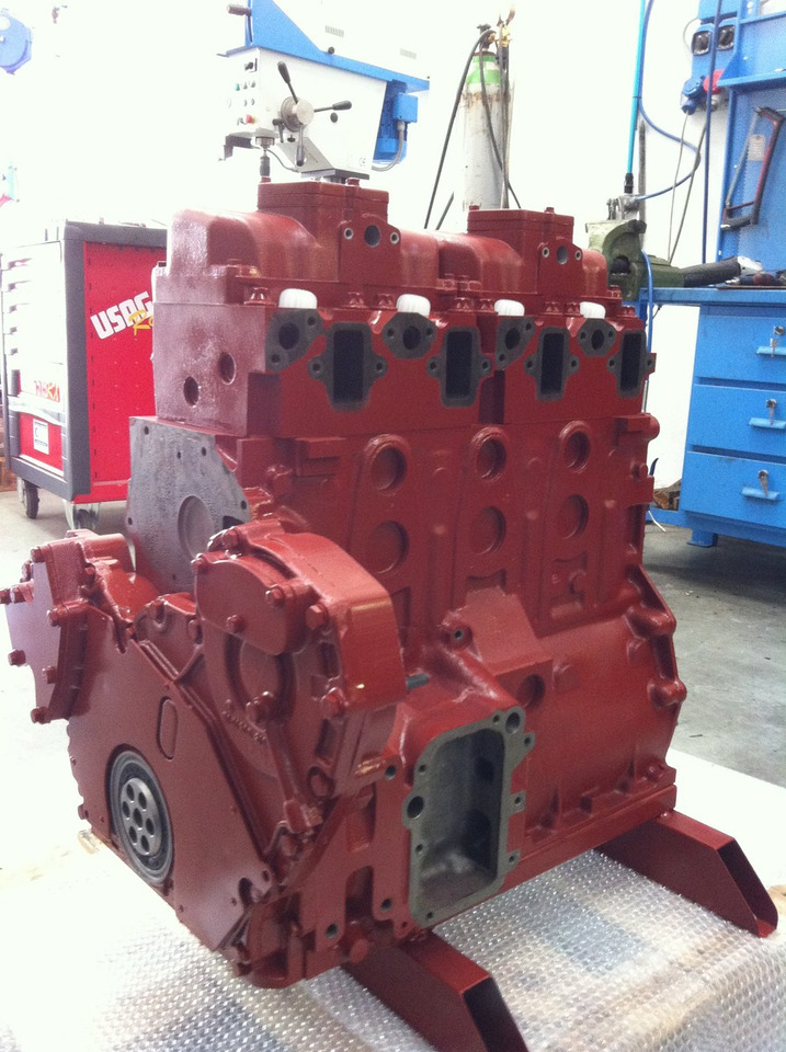 MOTORE MAN D0824LOH02 - 114KW / 155CV - EURO 1 - Silnik: zdjęcie 2 MOTORE MAN D0824LOH02 - 114KW / 155CV - EURO 1 - Silnik: zdjęcie 2