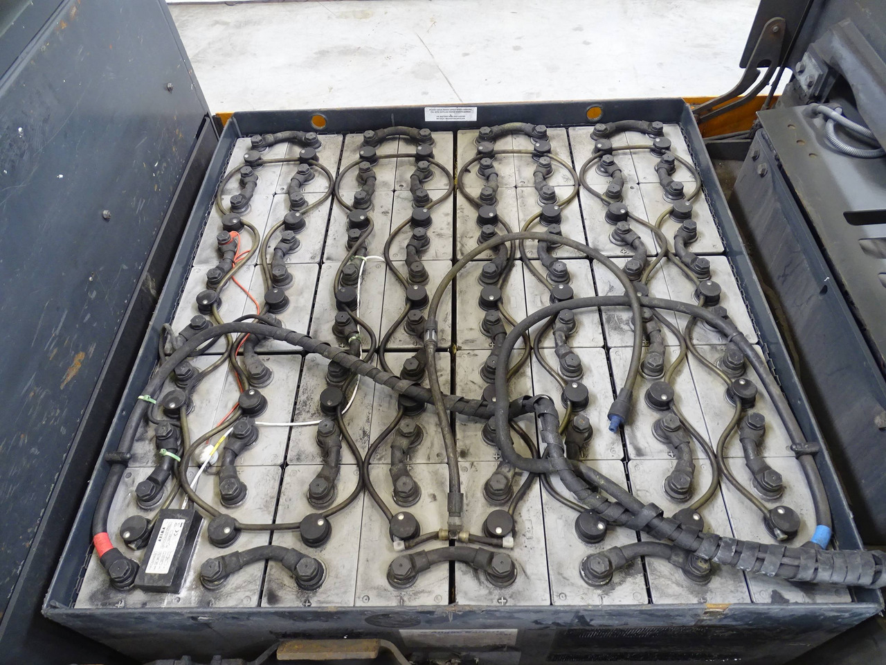 STILL R07-25 - Ciągnik akumulatorowy: zdjęcie 4 STILL R07-25 - Ciągnik akumulatorowy: zdjęcie 4