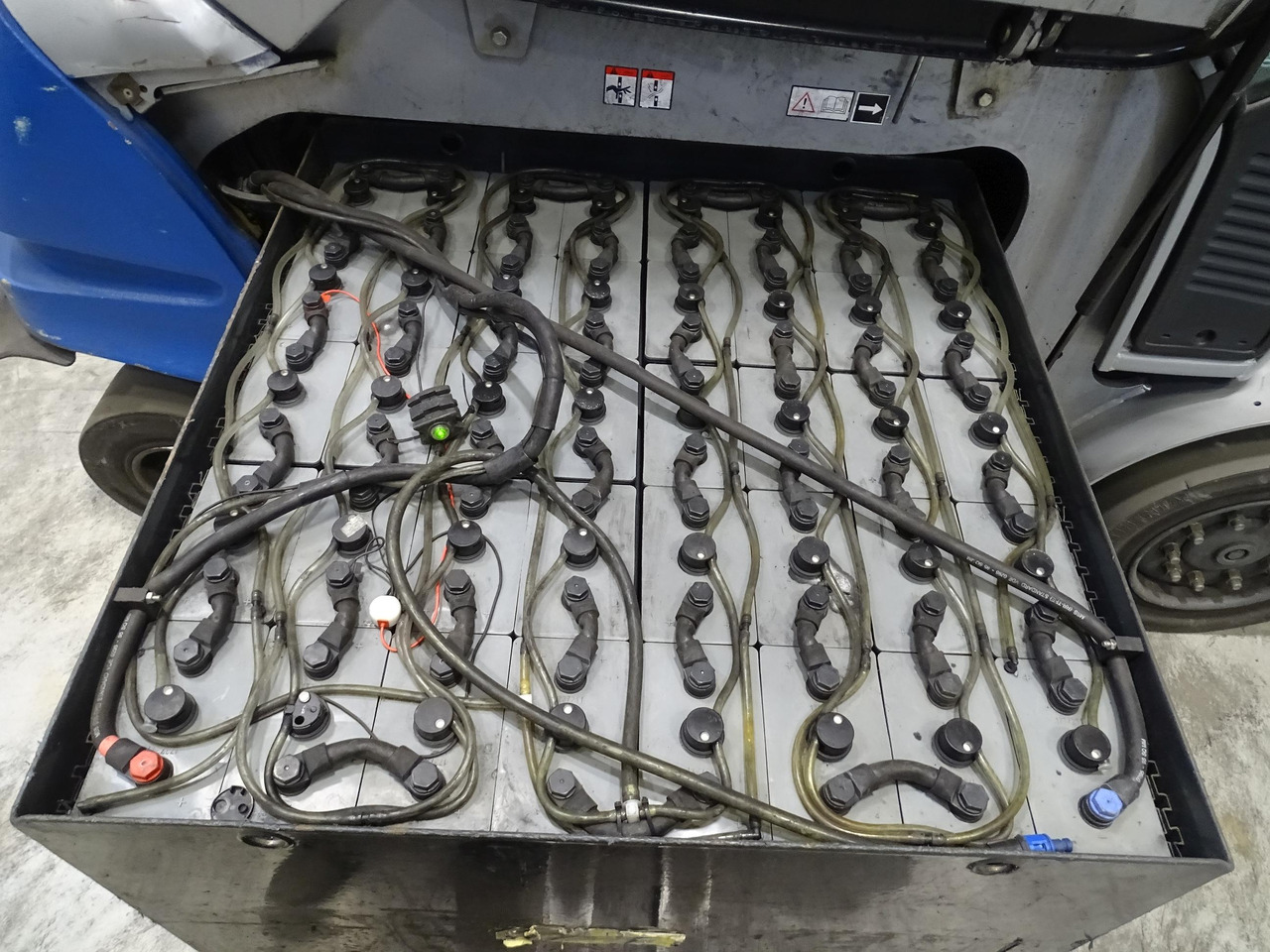 STILL RX60-40 - Wózek widłowy elektryczny: zdjęcie 4 STILL RX60-40 - Wózek widłowy elektryczny: zdjęcie 4