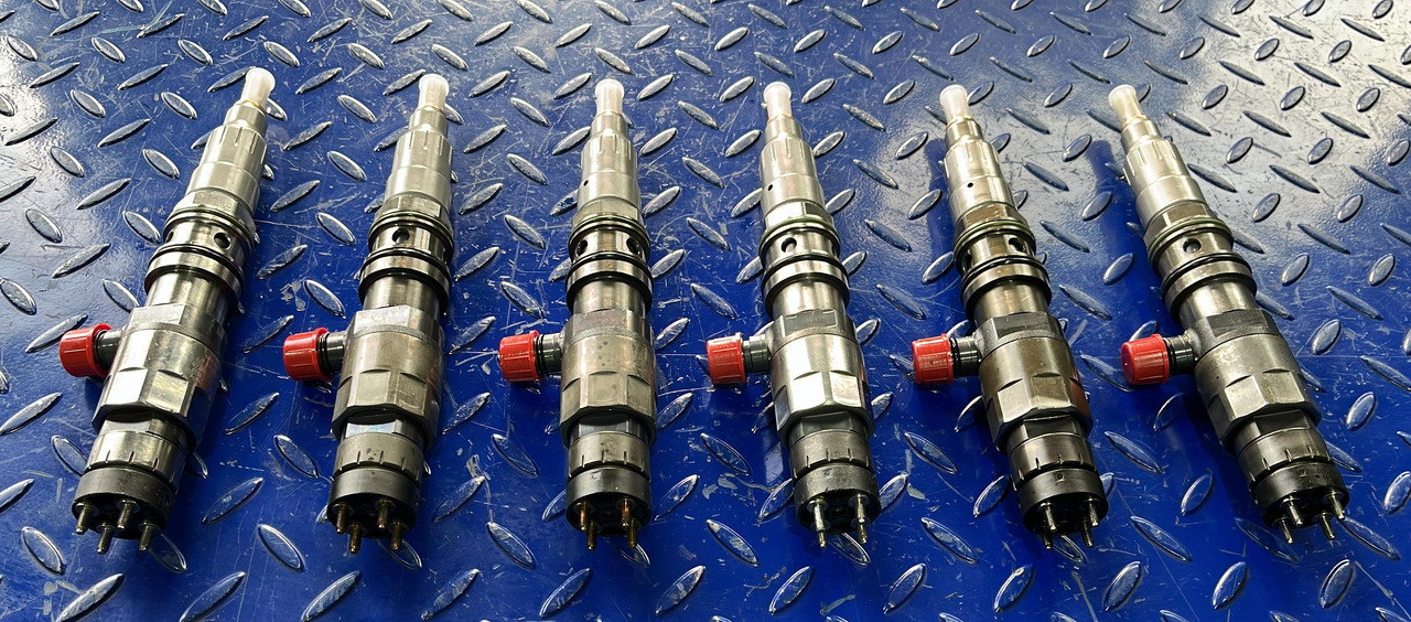 CLAAS Injector Claas Lexion - Wtryskiwacz: zdjęcie 2 CLAAS Injector Claas Lexion - Wtryskiwacz: zdjęcie 2