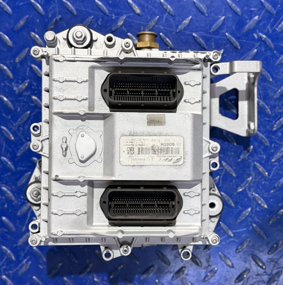 Iveco Engine Control Unit - ECU do Samochodów ciężarowych: zdjęcie 1 Iveco Engine Control Unit - ECU do Samochodów ciężarowych: zdjęcie 1