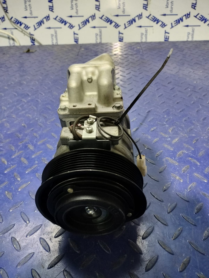 Mercedes Benz Atego A0002340811 - Sprężarka klimatyzacji do Samochodów ciężarowych: zdjęcie 1 Mercedes Benz Atego A0002340811 - Sprężarka klimatyzacji do Samochodów ciężarowych: zdjęcie 1