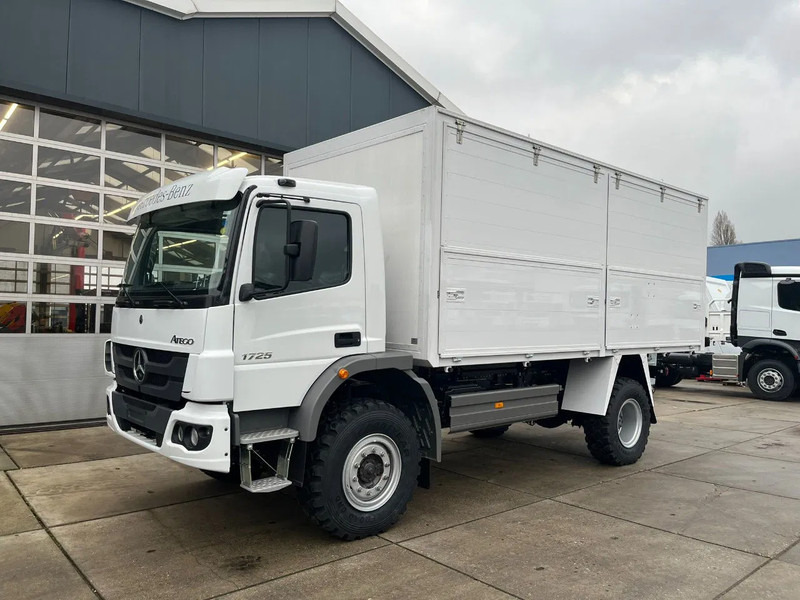 Mercedes-Benz Atego 1725 A 4x4 Service Truck - Samochód ciężarowy: zdjęcie 1 Mercedes-Benz Atego 1725 A 4x4 Service Truck - Samochód ciężarowy: zdjęcie 1