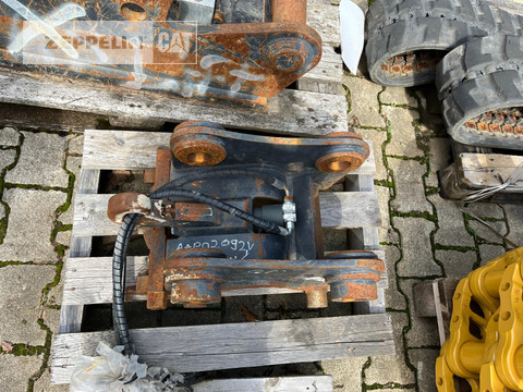 Komponenten CW10 an Cat 308ECR - Szybkozłącza do Maszyn budowlanych: zdjęcie 2 Komponenten CW10 an Cat 308ECR - Szybkozłącza do Maszyn budowlanych: zdjęcie 2