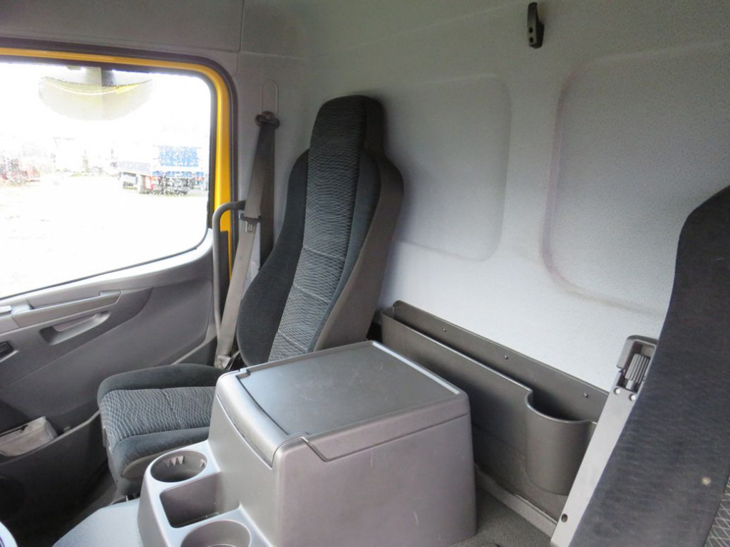 MERCEDES-BENZ Atego 1224 L Pritsche LBW - Samochód ciężarowy plandeka: zdjęcie 2 MERCEDES-BENZ Atego 1224 L Pritsche LBW - Samochód ciężarowy plandeka: zdjęcie 2