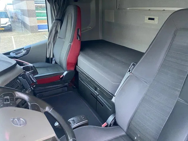 Volvo FH 500 globe euro 6 full spoilered, mot approval - Ciągnik siodłowy: zdjęcie 4 Volvo FH 500 globe euro 6 full spoilered, mot approval - Ciągnik siodłowy: zdjęcie 4