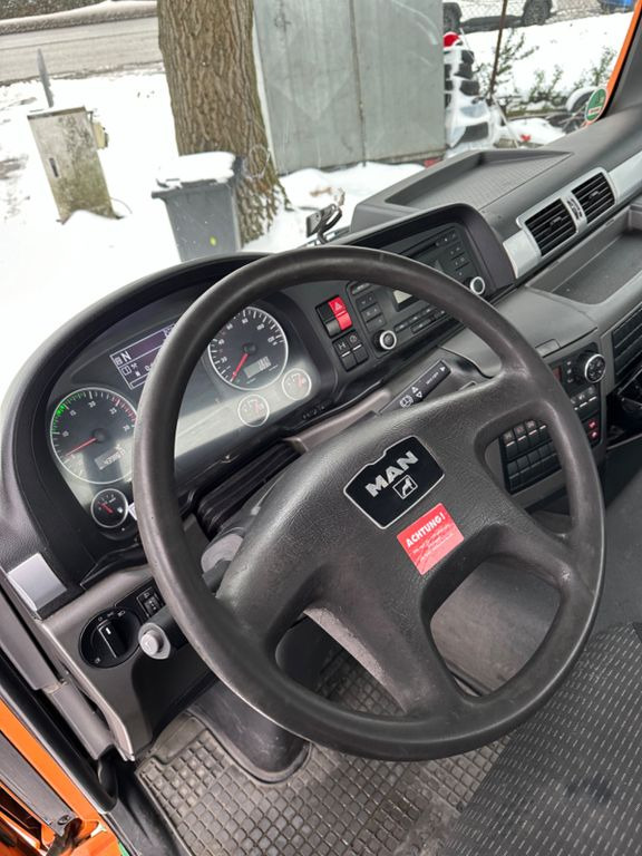 MAN TGS 26.400 6X2-2 BL Meille RK 20.70 Absetzkipper MAN TGS 26.400 6X2-2 BL Meille RK 20.70 Absetzkipper - Bramowiec: zdjęcie 3 MAN TGS 26.400 6X2-2 BL Meille RK 20.70 Absetzkipper MAN TGS 26.400 6X2-2 BL Meille RK 20.70 Absetzkipper - Bramowiec: zdjęcie 3