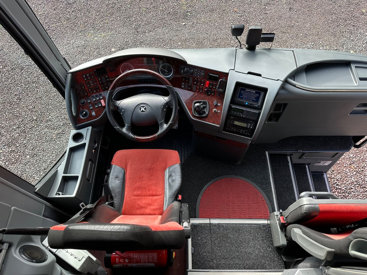 Setra S 416 HDH (V.I.P 2+1 Sitze*Panorama*TOP) - Turystyczny autobus: zdjęcie 5 Setra S 416 HDH (V.I.P 2+1 Sitze*Panorama*TOP) - Turystyczny autobus: zdjęcie 5