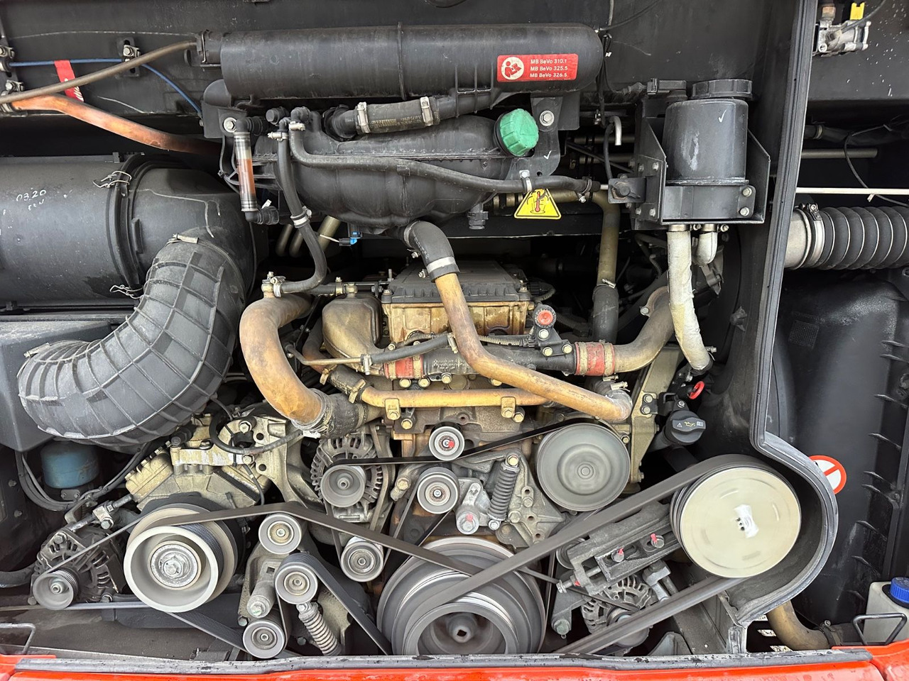 Setra S 515 HD (12.30 M*DE-Bus*TOP) - Turystyczny autobus: zdjęcie 4 Setra S 515 HD (12.30 M*DE-Bus*TOP) - Turystyczny autobus: zdjęcie 4