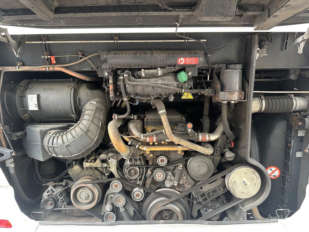 Setra S 516 HD/2A (54 Sitze*DE-Bus) - Turystyczny autobus: zdjęcie 4 Setra S 516 HD/2A (54 Sitze*DE-Bus) - Turystyczny autobus: zdjęcie 4